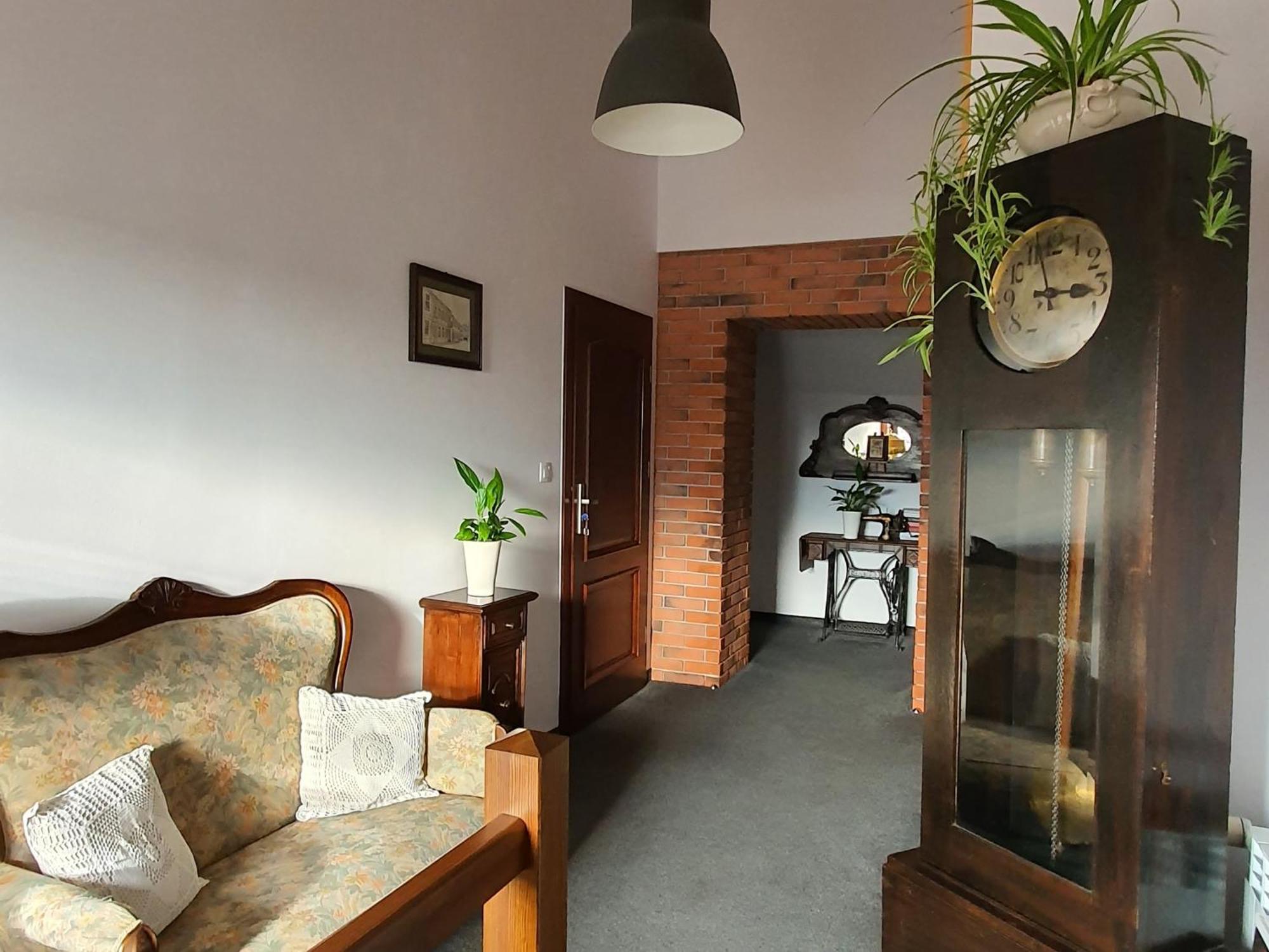 Babie Lato B&B Uniejow Exterior photo